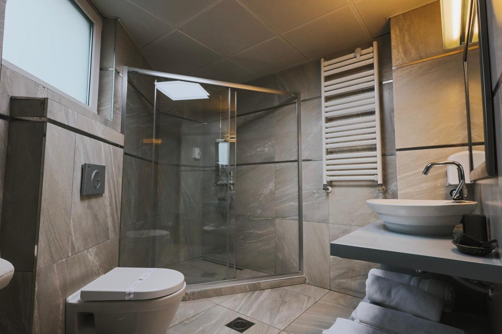 Mr.I Boutique Hotel & Bar Ohrid Buitenkant foto